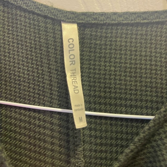 Color Thread Shirt - Picture 4 of 5